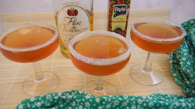 Boissons : Verres de cocktail au floc de Gasgogne
