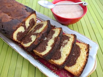 gâteau au chocolat : Tranches de gâteau marbré au chocolat