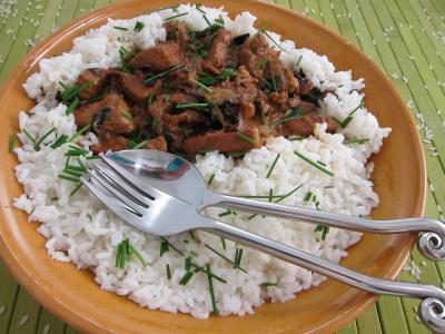 Cuisson à l'autocuiseur : Plat familiale de braisé de porc façon flamande