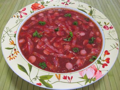betterave rouge : Soupière de velouté de betteraves facile au chorizo