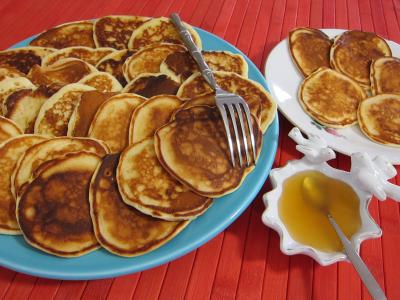 Recettes rapides : Assiettes de pancakes au miel