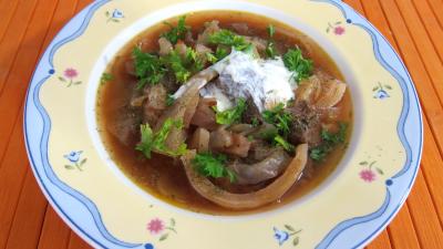 chou blanc : Assiette de bortsch russe